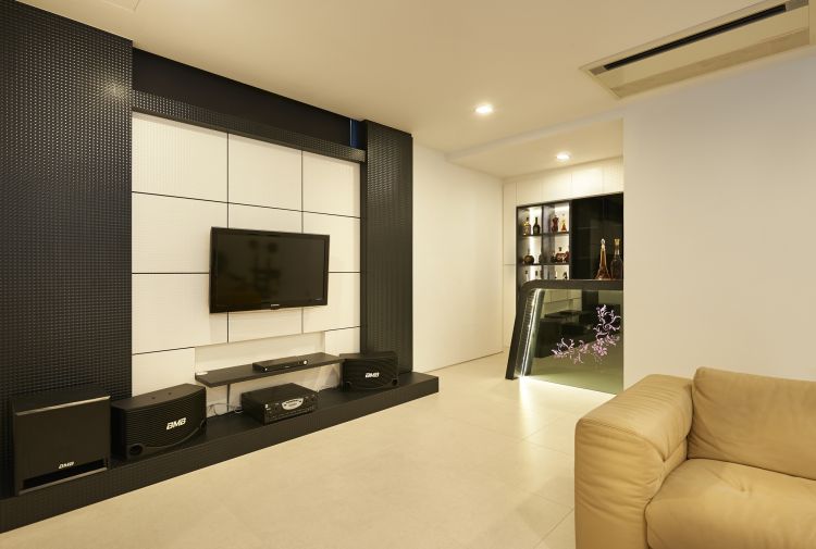 Minimalist, Modern Design - Entertainment Room - Landed House - Design by U-Home Interior Design Pte Ltd